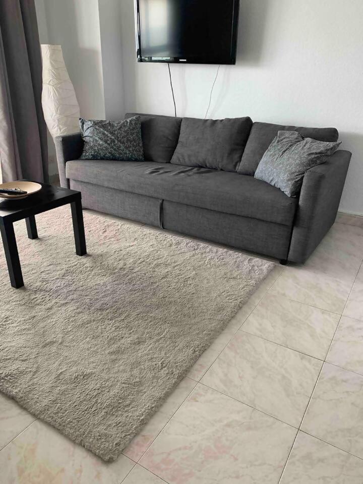 Stunning Apartment 50 Meters From The Sea بينالماذينا المظهر الخارجي الصورة
